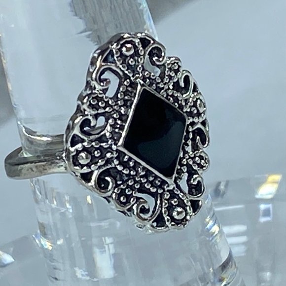 Silver Tone Filagree Ring Black Inlay Small Pinky Finger Approximate Size 6 - Picture 12 of 15